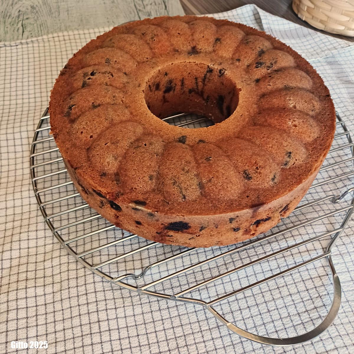 Rührkuchen mit Kirschen und Schokolade - Rezept - Bild Nr. 17343