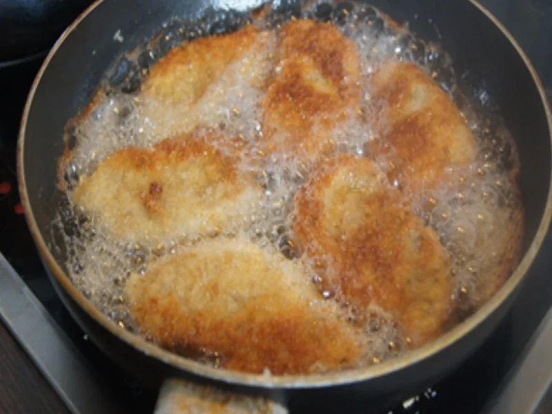 Kurzspargel mit Knusper-Schnitzeln und Frühkartoffeln - Rezept - Bild Nr. 17349