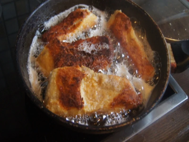 Gebratener Karpfen mit vegetarischen Kartoffelsalat tschechischer Art - Rezept - Bild Nr. 17341