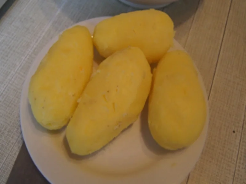 Gebratener Karpfen mit vegetarischen Kartoffelsalat tschechischer Art - Rezept - Bild Nr. 17346