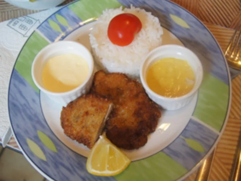 Rezept: Schweinefiletschnitzel mit Jasmin-Reis und gemischten Salat Bild Nr. 2 Schweinefiletschnitzel mit Jasmin-Reis und gemischten Salat - Rezept - Bild Nr. 2