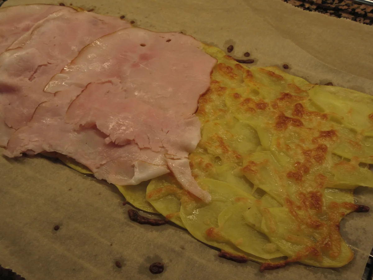 Rezept: Kartoffeln: Kartoffelrolle mit grünem Spargel Bild Nr. 17342 Kartoffeln: Kartoffelrolle mit grünem Spargel - Rezept - Bild Nr. 17342