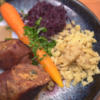 Vegane Seitanrouladen mit Spätzle, Blaukraut und Gemüse - Rezept - Bild Nr. 2