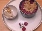 Pfirsich-Himbeer-Crumble mit Nusseis - Rezept - Bild Nr. 2