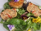 Kartoffel Muffins mit Blütensalat - Rezept - Bild Nr. 17344