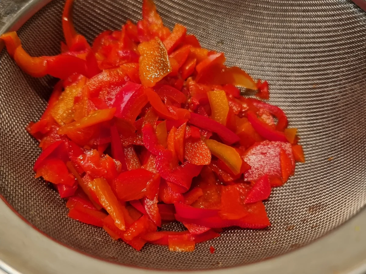 Kartoffel Muffins mit Blütensalat - Rezept - Bild Nr. 17349