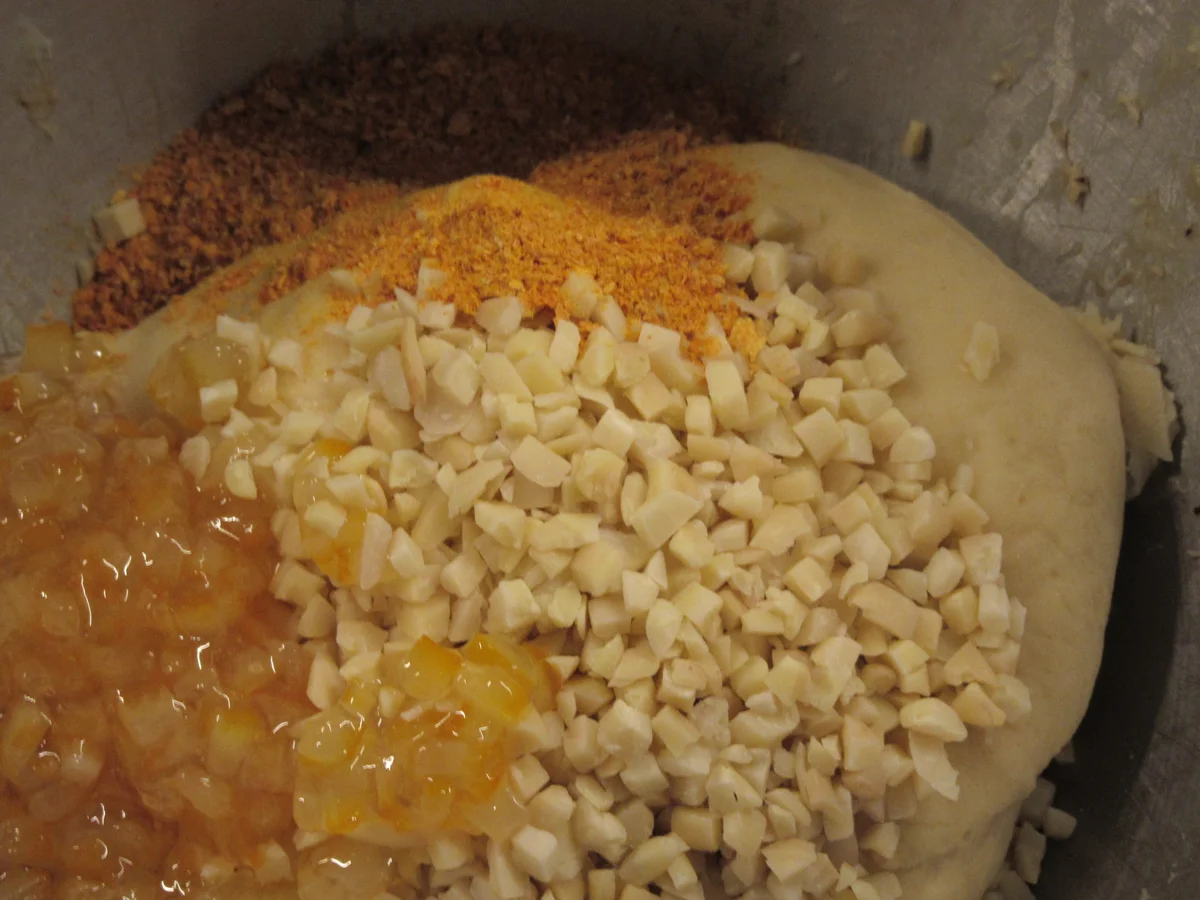 Backen: Hefebuchteln - Rezept - Bild Nr. 17360