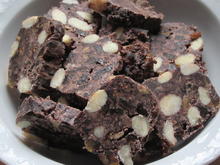 Konfekt: Schokorolle mit Trockenfrüchten - Rezept - Bild Nr. 17356