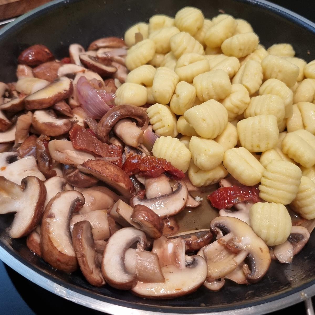 Gnocchi-Champignon-Pfanne - Rezept - Bild Nr. 17359