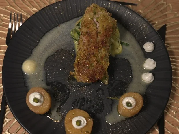 Kalbsroulade mit Zucchinispaghetti und Fondant-Kartoffeln - Rezept - Bild Nr. 17358