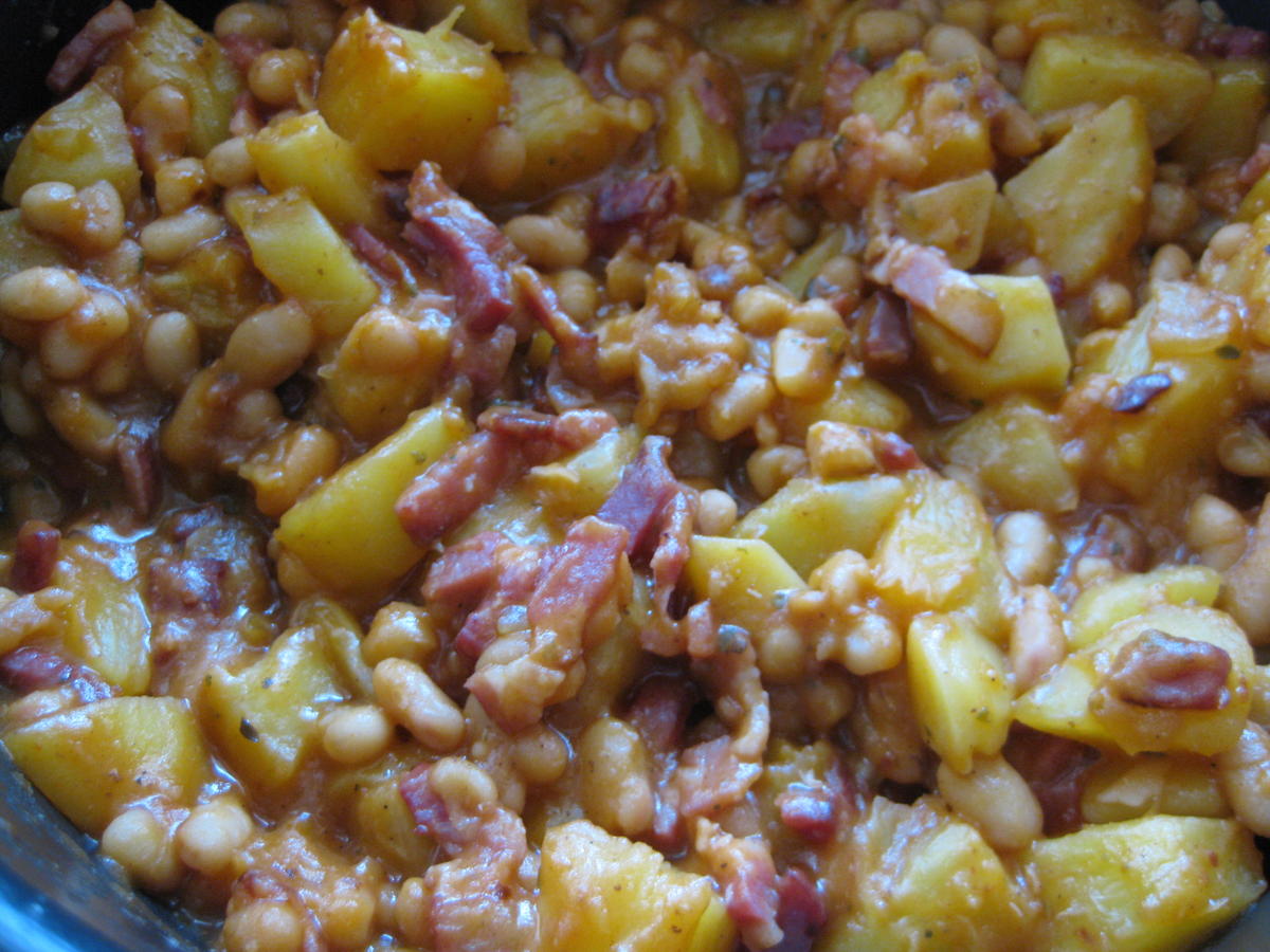 Louisiana-Pfanne mit Ananas, Baked beans und Bacon - Rezept - Bild Nr. 17359