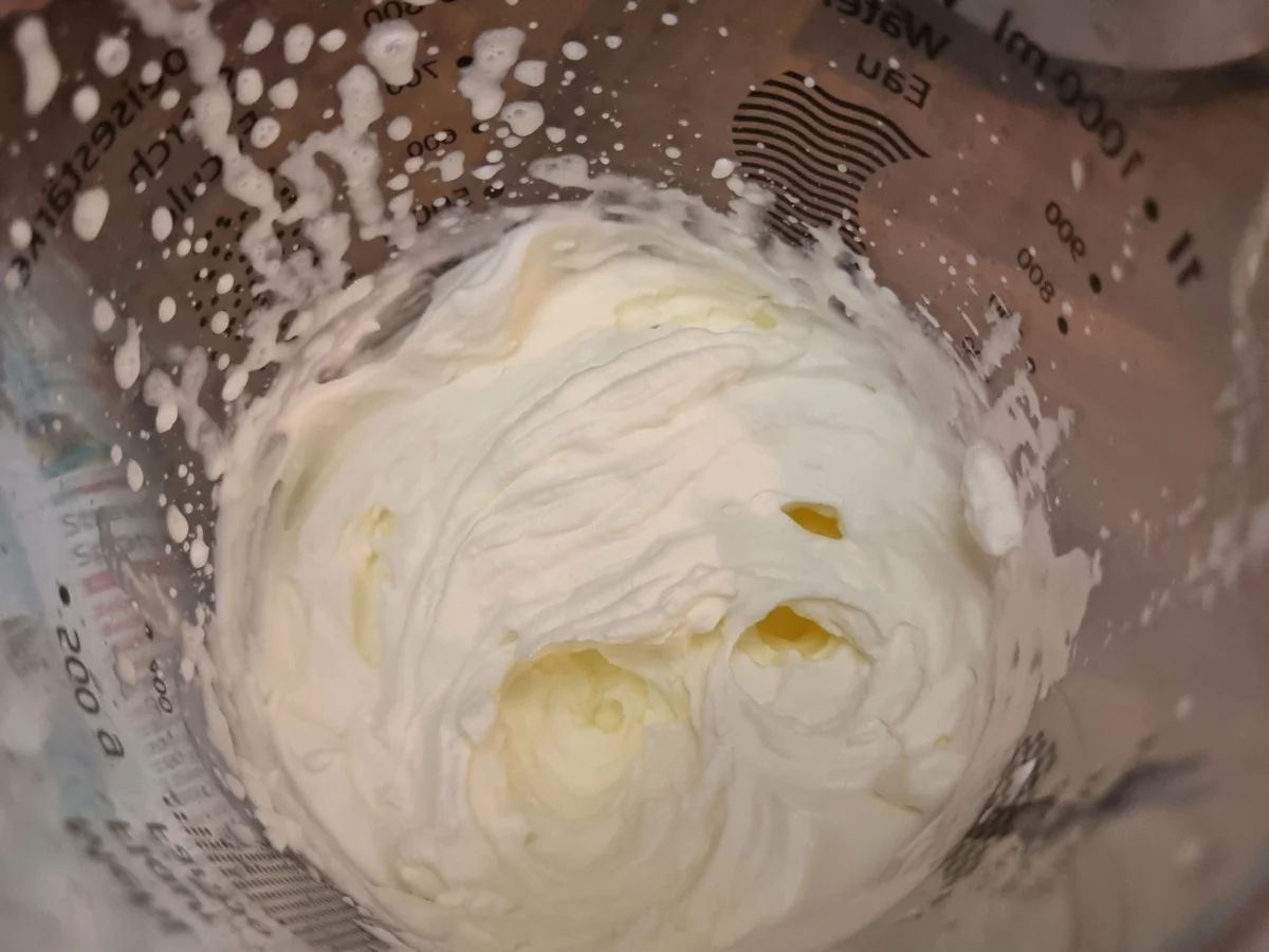 Erdbeer-Himbeer-Tiramisu - Rezept - Bild Nr. 17367