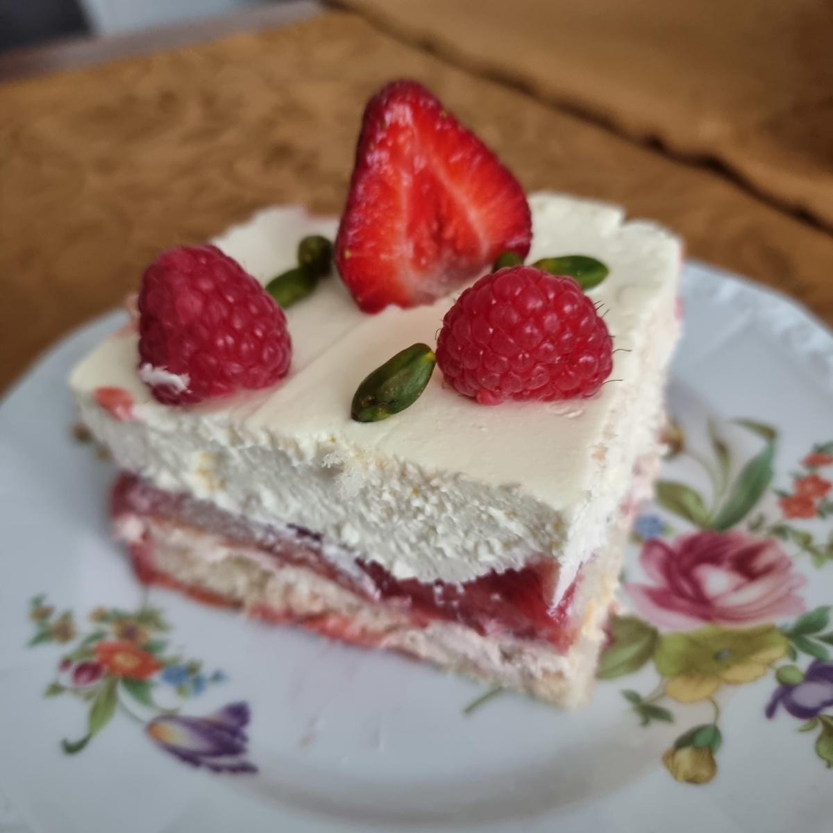 Erdbeer-Himbeer-Tiramisu - Rezept - Bild Nr. 17378