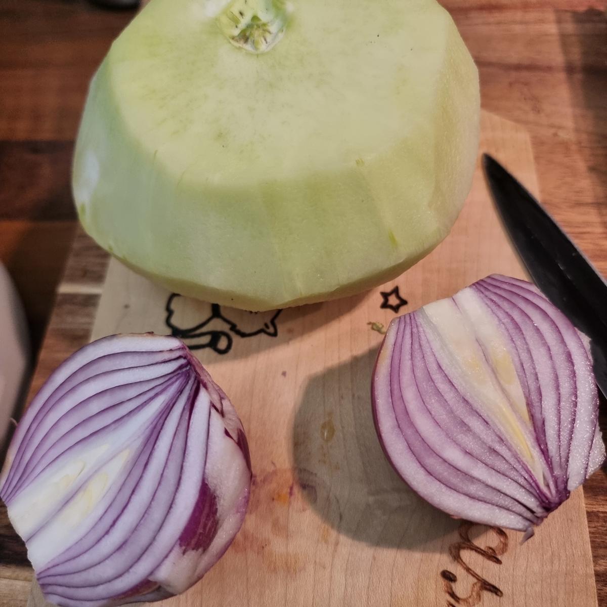 Buchweizen-Frikadellen auf Kohlrabi - Rezept - Bild Nr. 17381