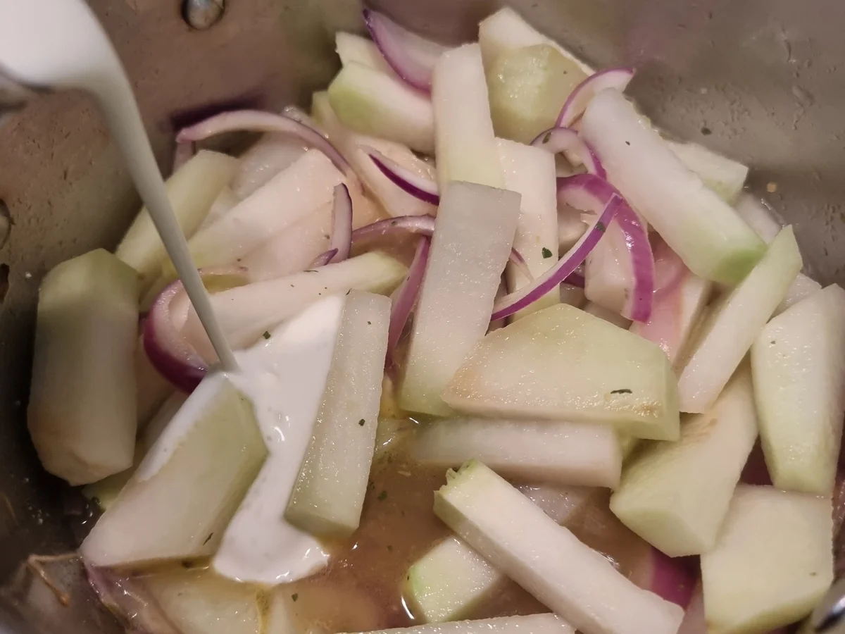 Rezept: Buchweizen-Frikadellen auf Kohlrabi Bild Nr. 17383 Buchweizen-Frikadellen auf Kohlrabi - Rezept - Bild Nr. 17383