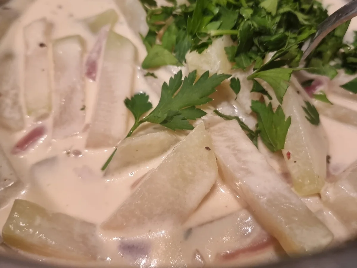 Rezept: Buchweizen-Frikadellen auf Kohlrabi Bild Nr. 17385 Buchweizen-Frikadellen auf Kohlrabi - Rezept - Bild Nr. 17385