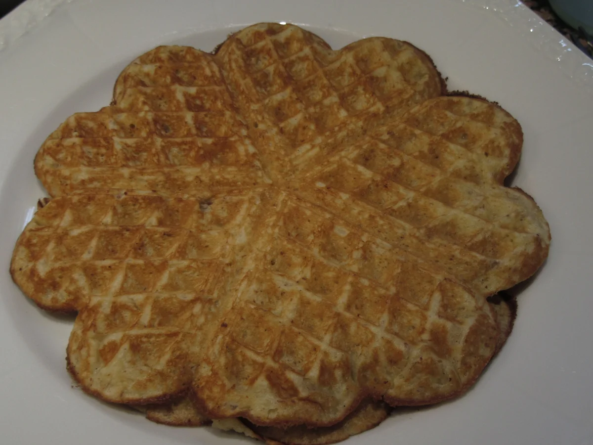 Backen : Waffeltorte mit Erdbeeren und Schokosahne - Rezept - Bild Nr. 17375