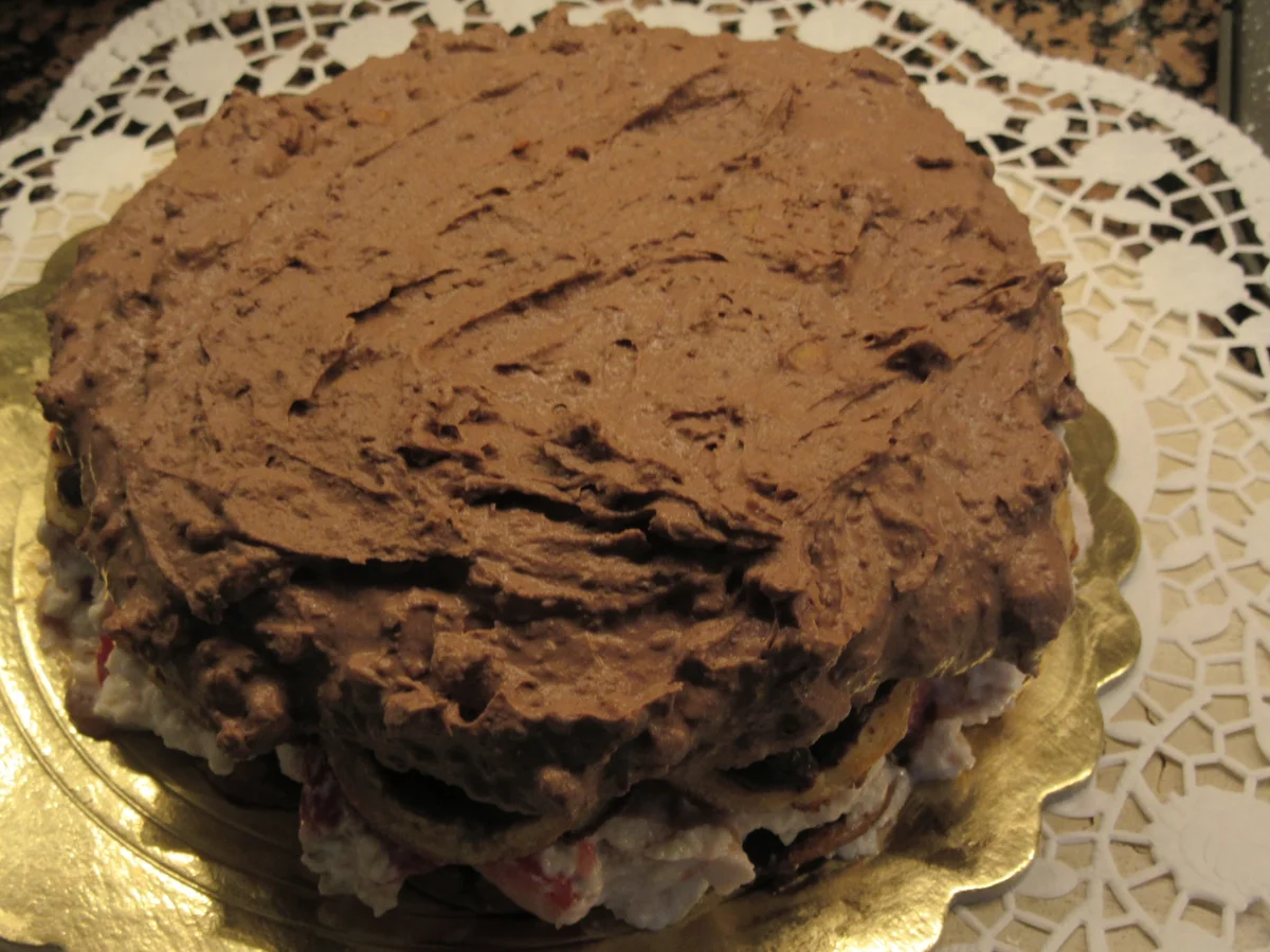 Backen : Waffeltorte mit Erdbeeren und Schokosahne - Rezept - Bild Nr. 17381