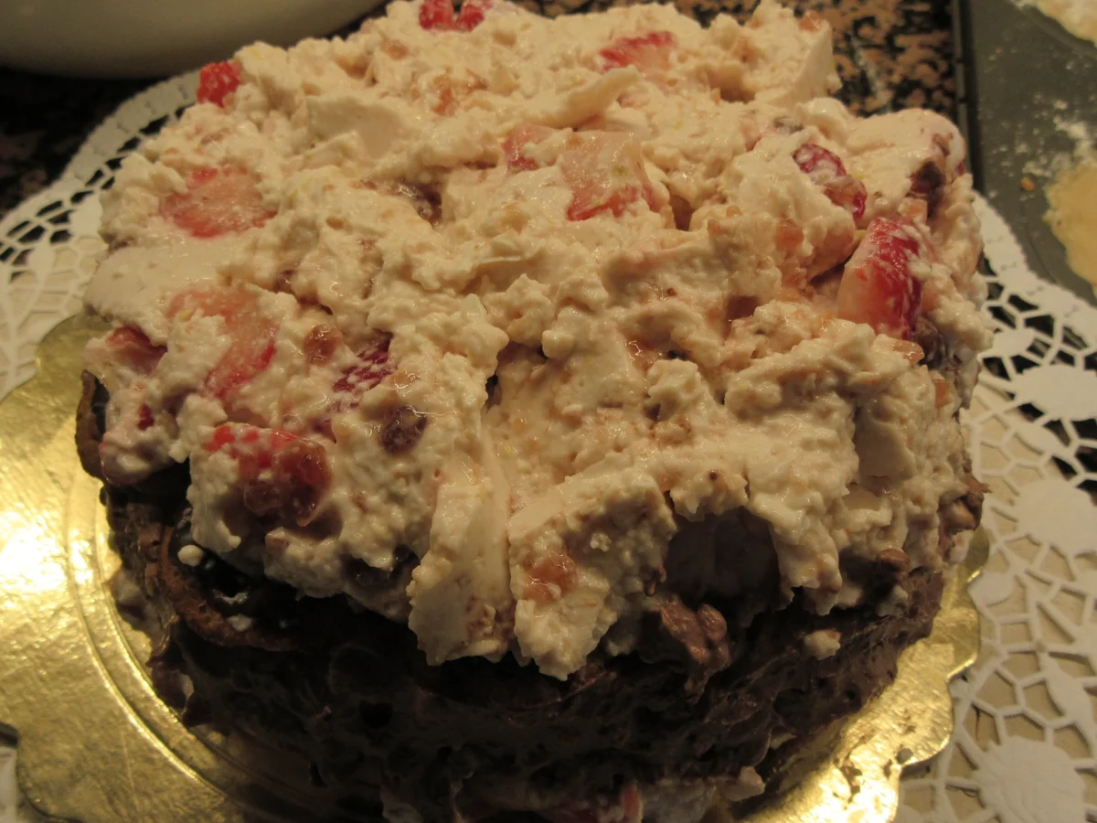 Backen : Waffeltorte mit Erdbeeren und Schokosahne - Rezept - Bild Nr. 17382