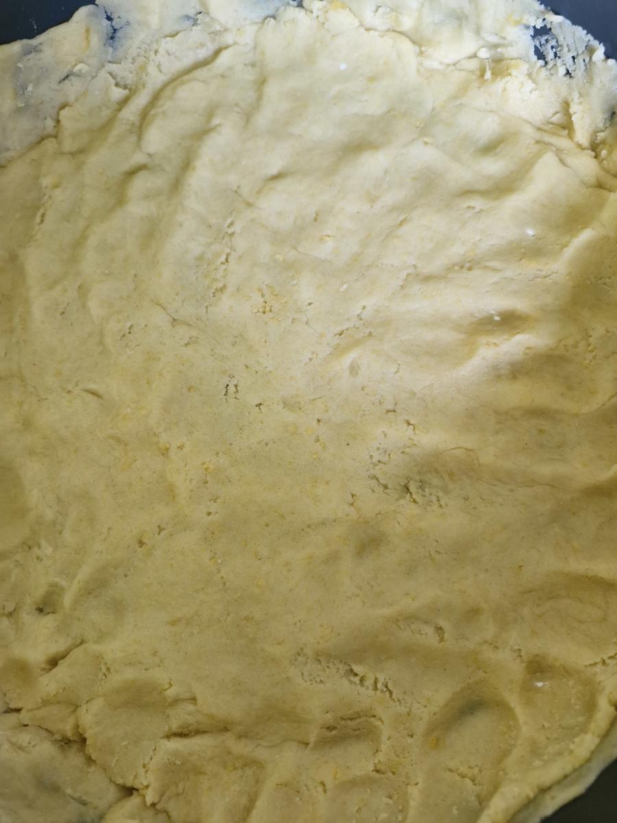 Rhabarberkuchen mit Streuseln und Pudding - Rezept - Bild Nr. 17371