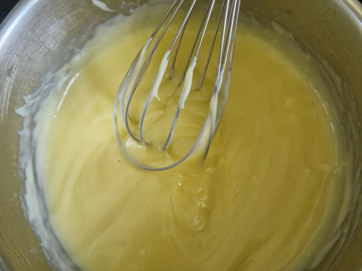 Rhabarberkuchen mit Streuseln und Pudding - Rezept - Bild Nr. 17373