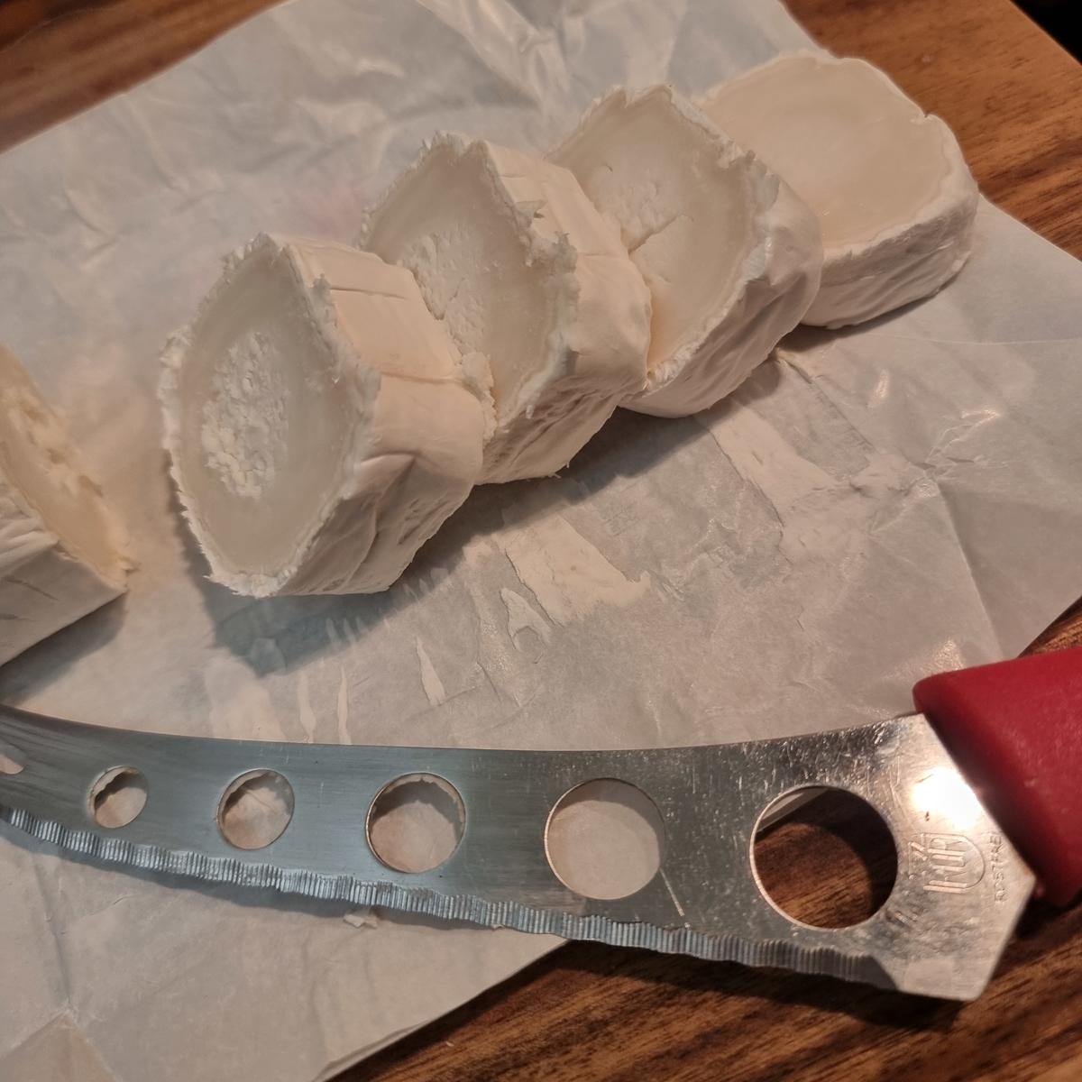 Gratinierter Ziegenkäse auf Wildkräutersalat - Rezept - Bild Nr. 17372