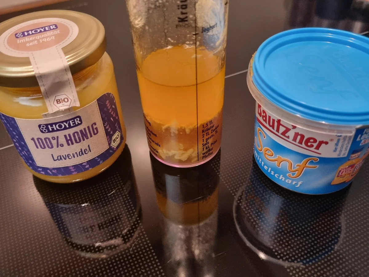 Gratinierter Ziegenkäse auf Wildkräutersalat - Rezept - Bild Nr. 17376