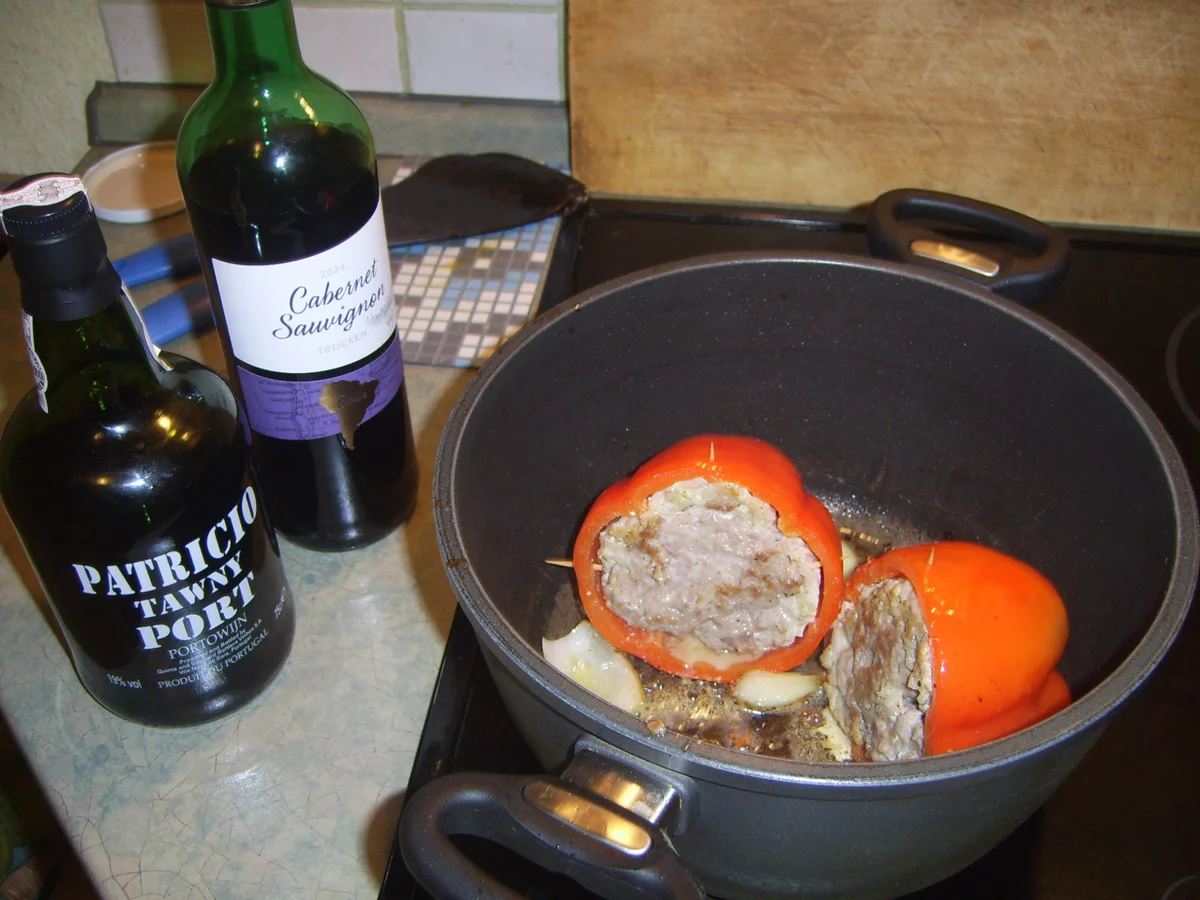 Gefüllte Paprika - Rezept - Bild Nr. 17374