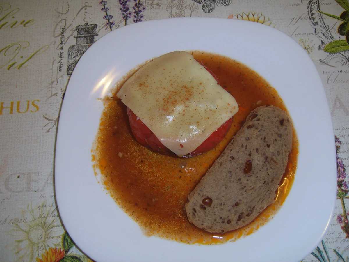 Gefüllte Paprika - Rezept - Bild Nr. 17376