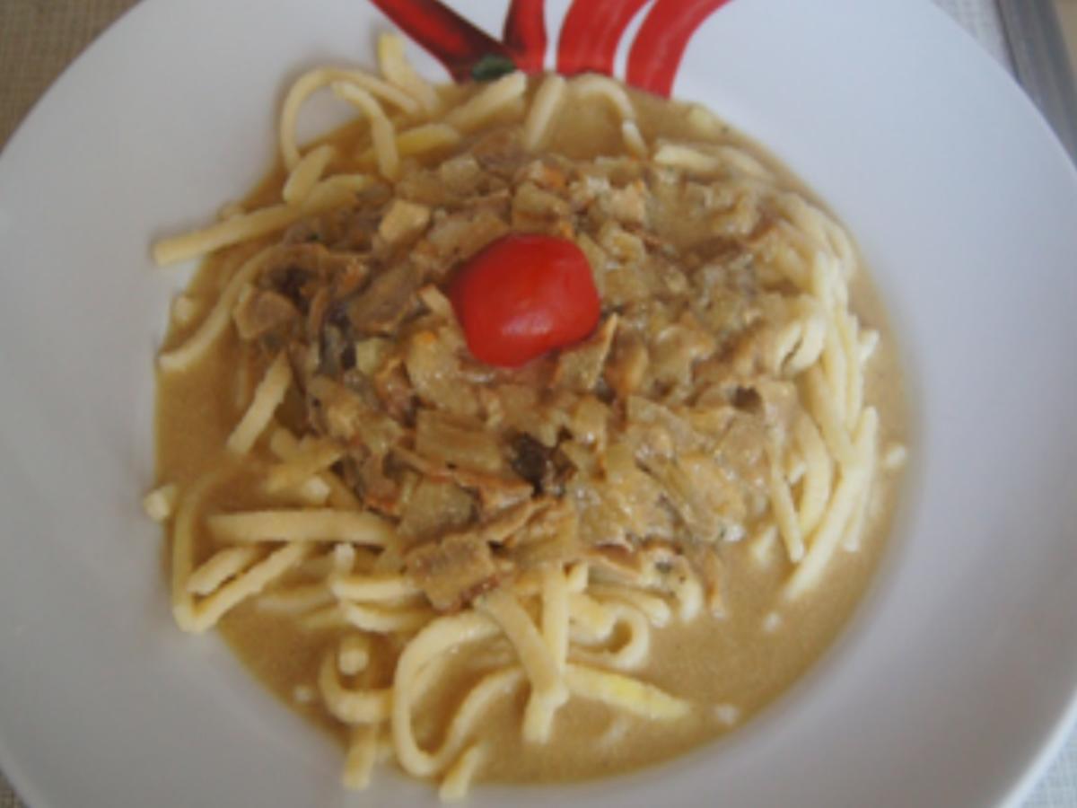 Spätzle mit Steinpilzsauce - Rezept - Bild Nr. 6