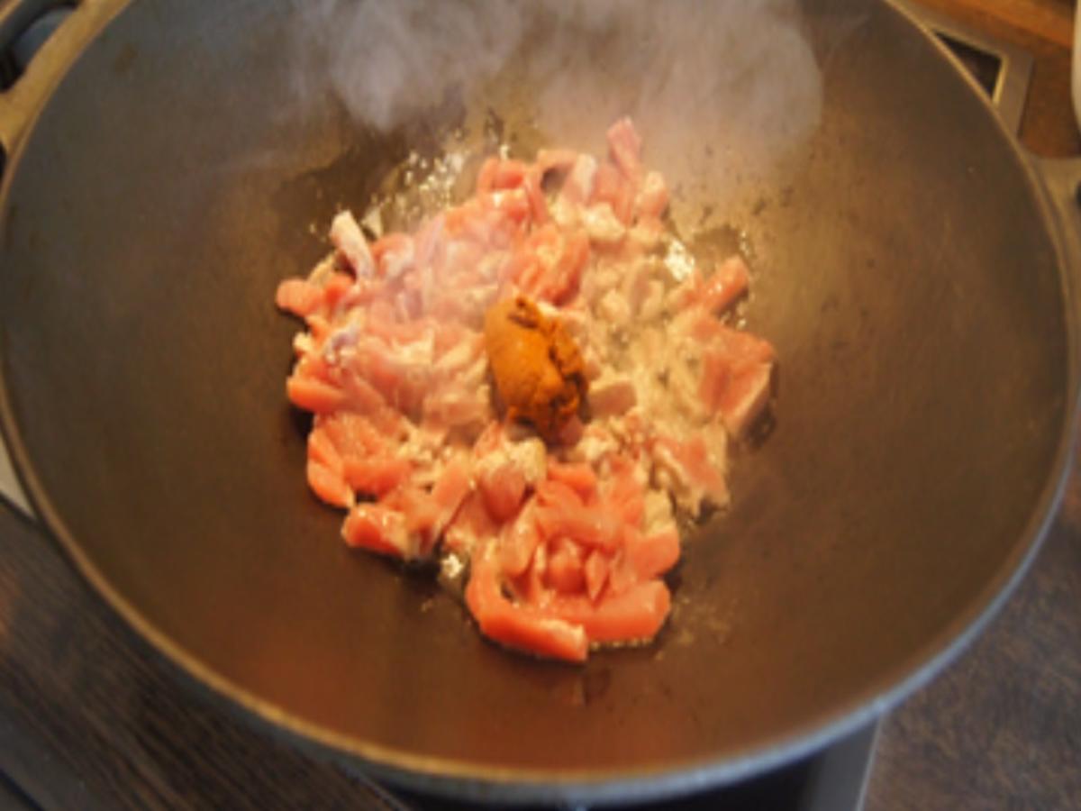 Schweinefiletcurry mit Gemüse und Basmatireis - Rezept - Bild Nr. 17395
