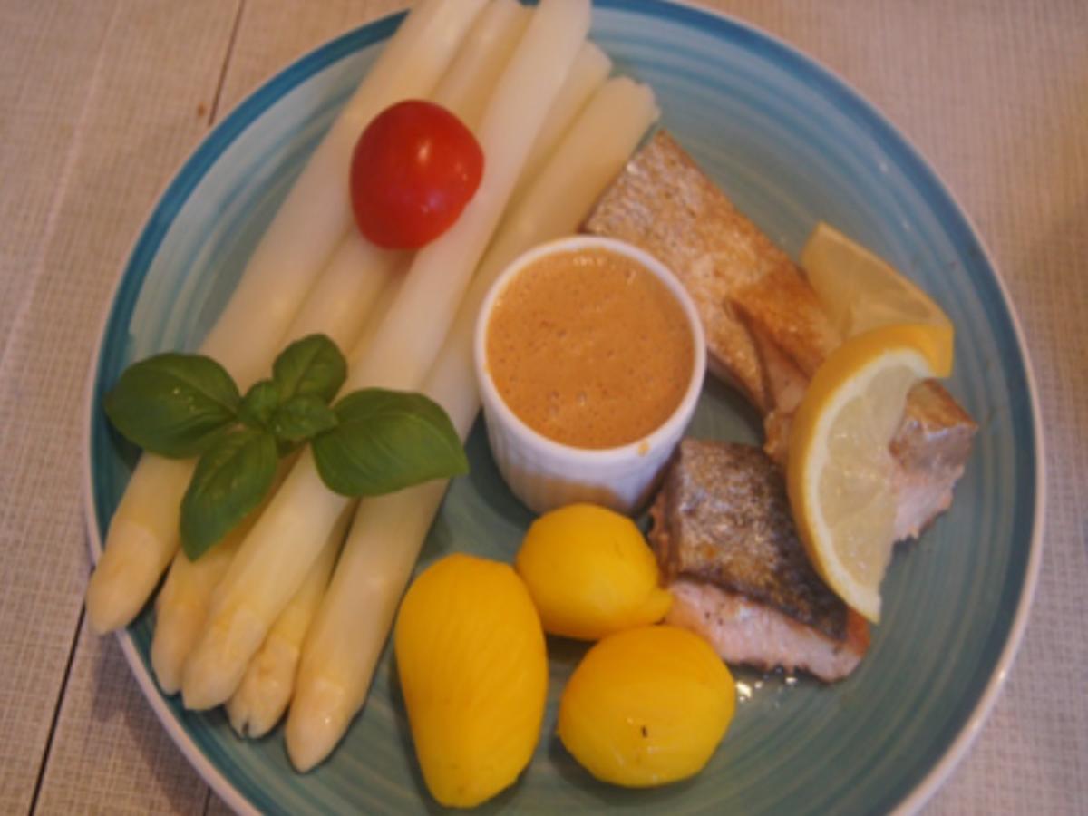 Spargel mit Orangensauce, Lachsfilet und Drillingen - Rezept - Bild Nr. 21