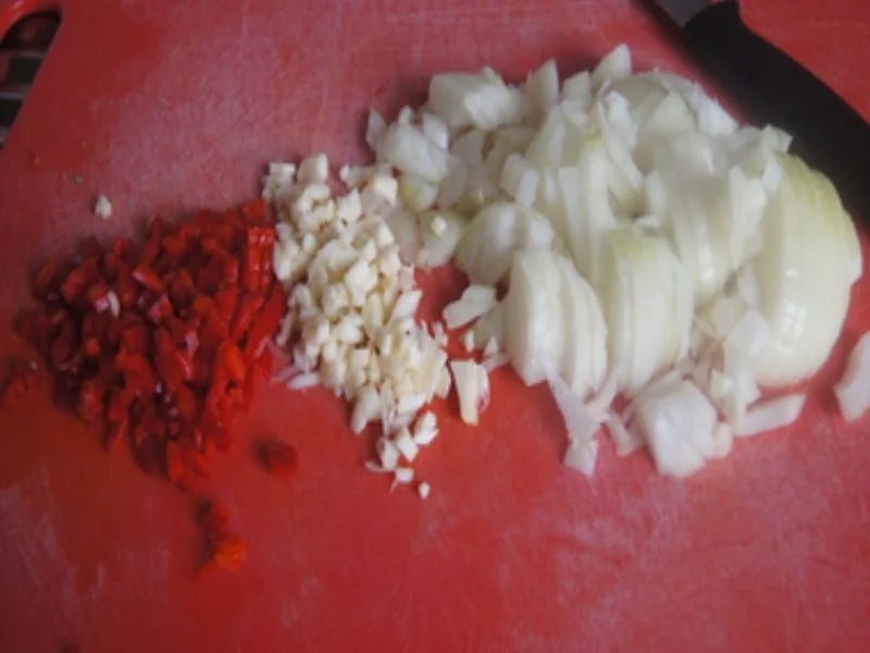 Spaghetti mit herzhafter Steinpilz-Sahne-Sauce - Rezept - Bild Nr. 5