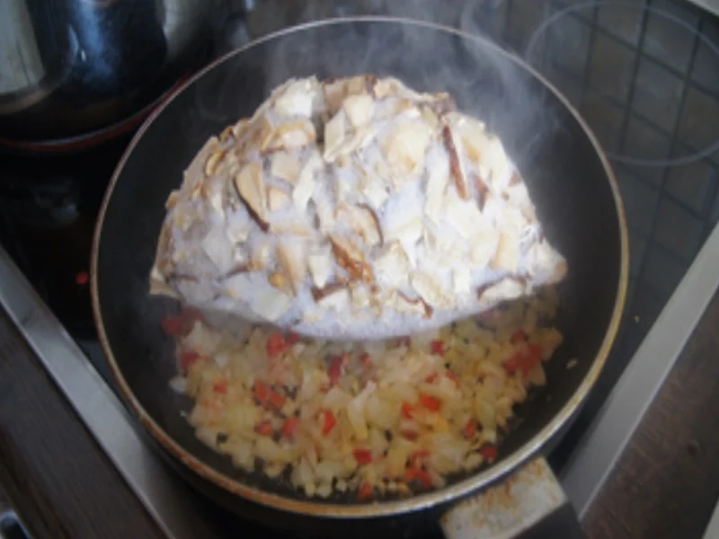 Spaghetti mit herzhafter Steinpilz-Sahne-Sauce - Rezept - Bild Nr. 7