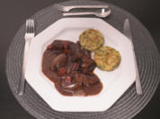Boeuf Bourguignon mit Serviettenknödel - Rezept - Bild Nr. 17389