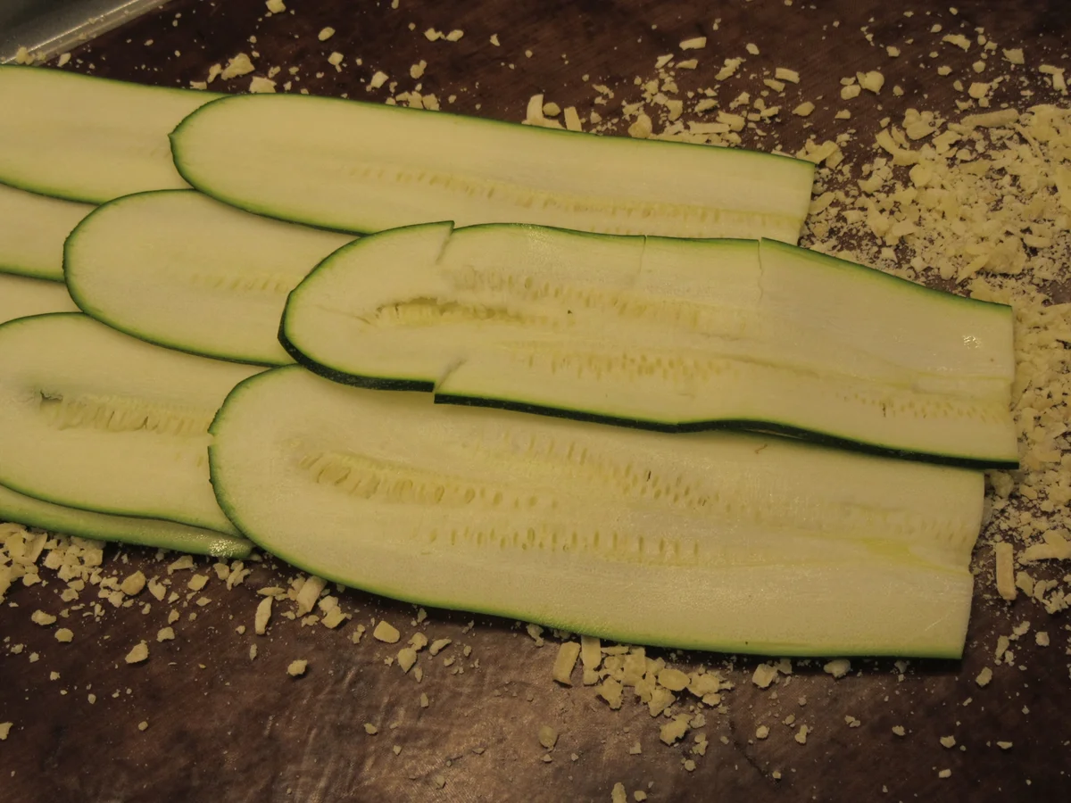 Fisch: Hechtfarce in einer Zucchinirolle - Rezept - Bild Nr. 5