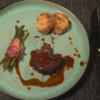 Geschmorte Rinderbäckchen mit Knödel und Bohnen im Speckmantel - Rezept - Bild Nr. 2