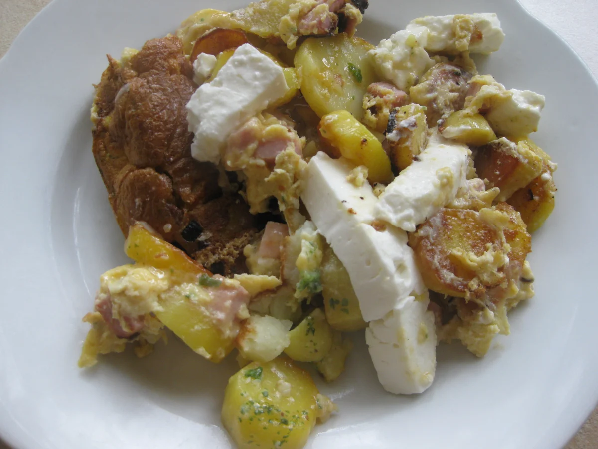 Bauernpfanne mit Schafskäse - Rezept - Bild Nr. 17389