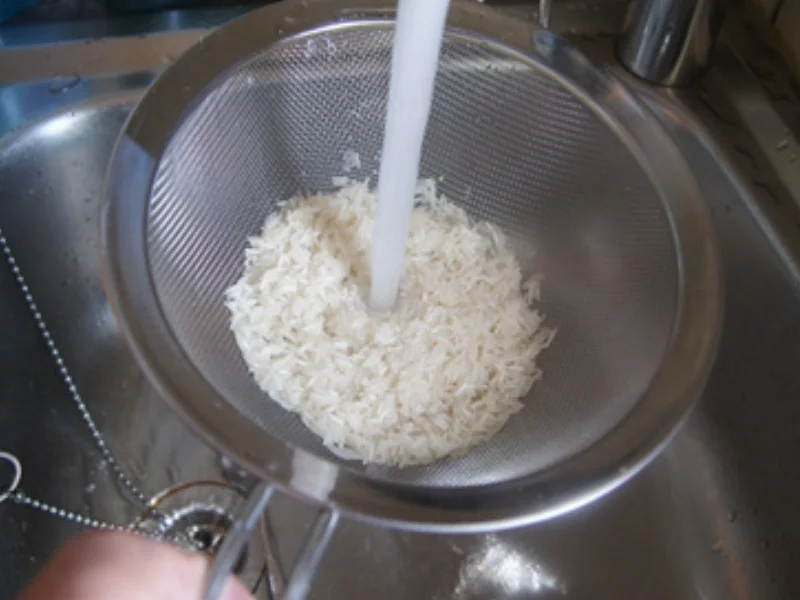 Würzige Hackfleischbällchen mit Ananas-Chili-Sauce und Basmatireis - Rezept - Bild Nr. 17400