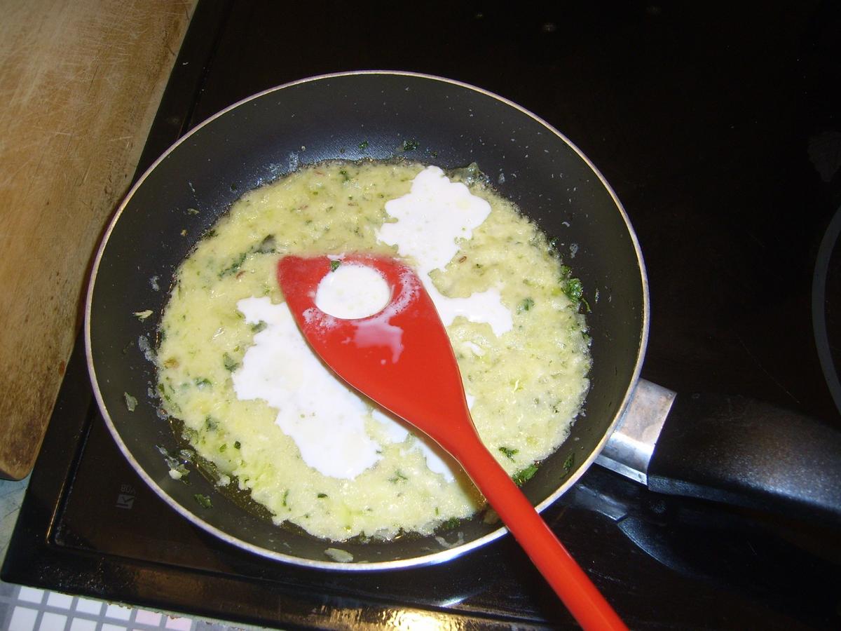 Maultaschen mit Käse-Sahnesoße - Rezept - Bild Nr. 17393