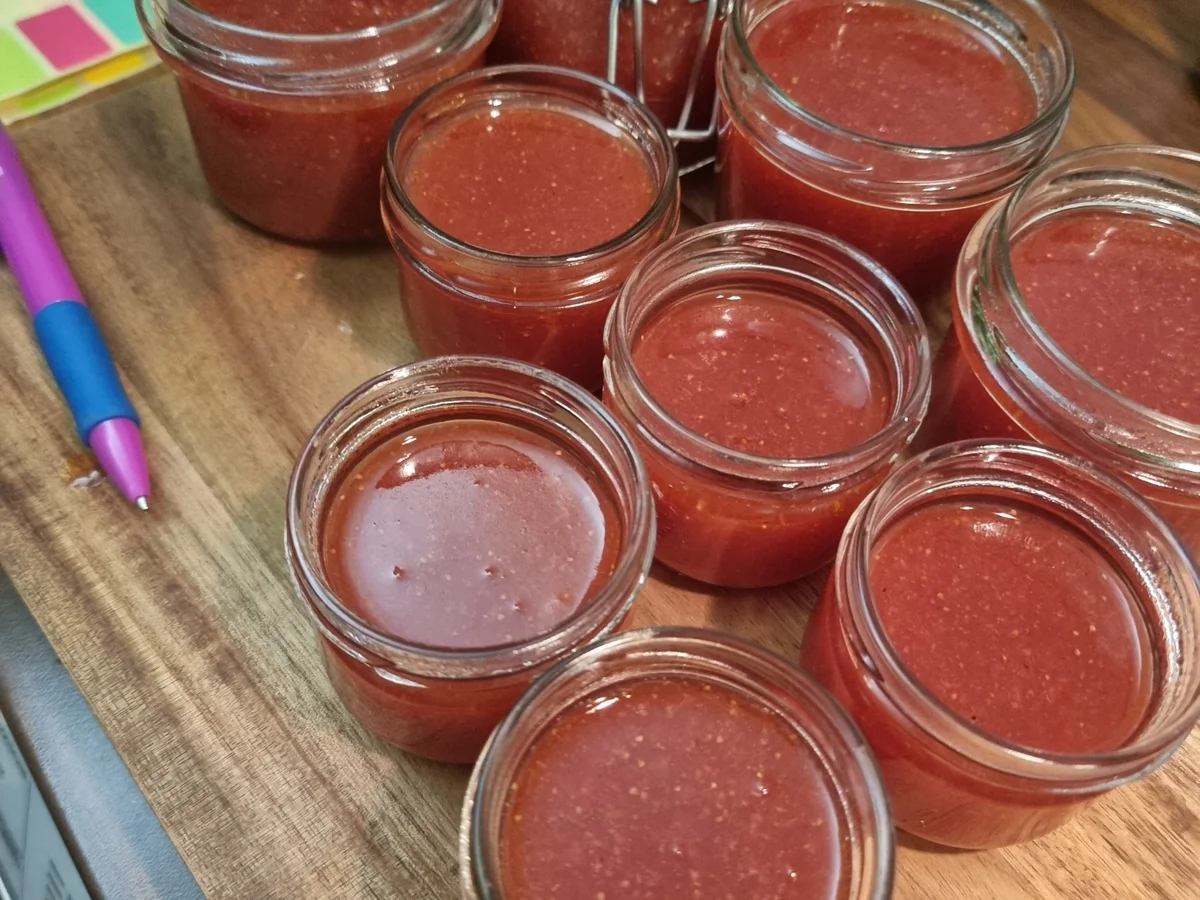 Rezept: Erdbeer-Holunderblüten-Marmelade Bild Nr. 17403 Erdbeer-Holunderblüten-Marmelade - Rezept - Bild Nr. 17403