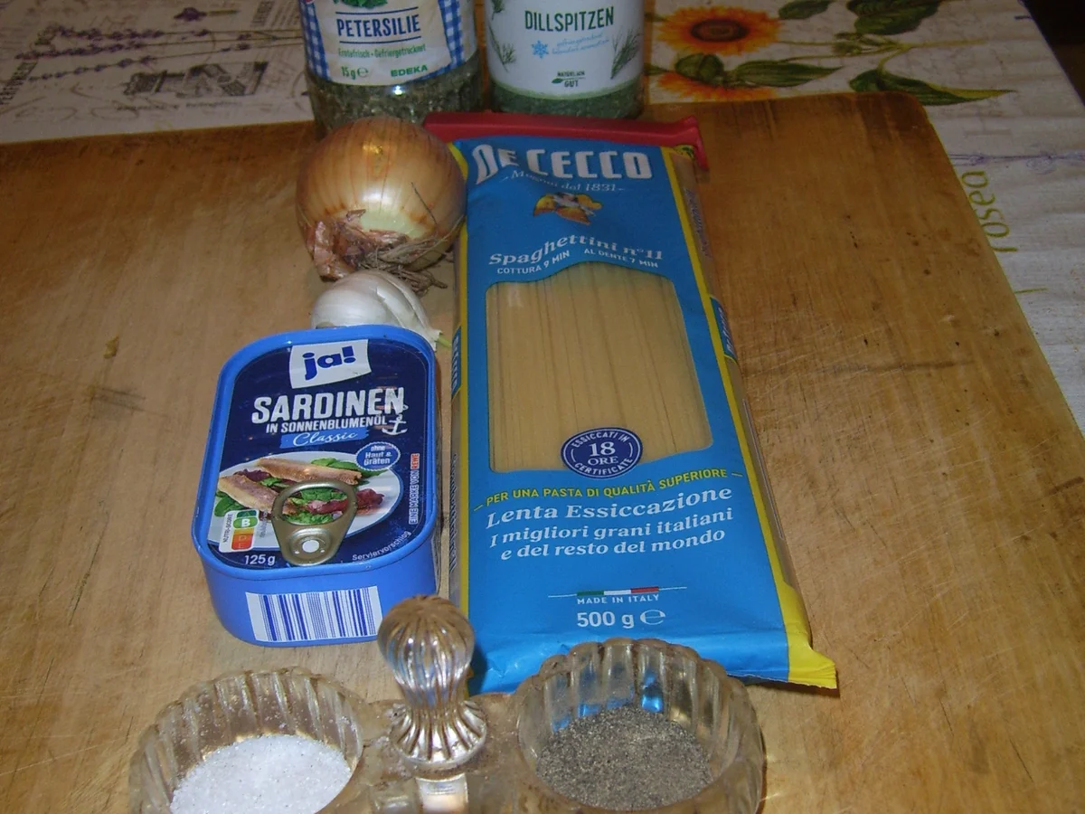 Spagetti mit Ölsardinen - Rezept - Bild Nr. 3