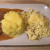 Ragout vom Rind mit Käsespätzle und Kartoffelsalat - Rezept - Bild Nr. 2