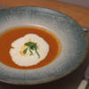 Tomatensuppe mit Sahnehaube und Basilikum - Rezept - Bild Nr. 17390