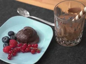 Schaumkuss mit Karamellkern und Mousse au Chocolat - Rezept - Bild Nr. 17392