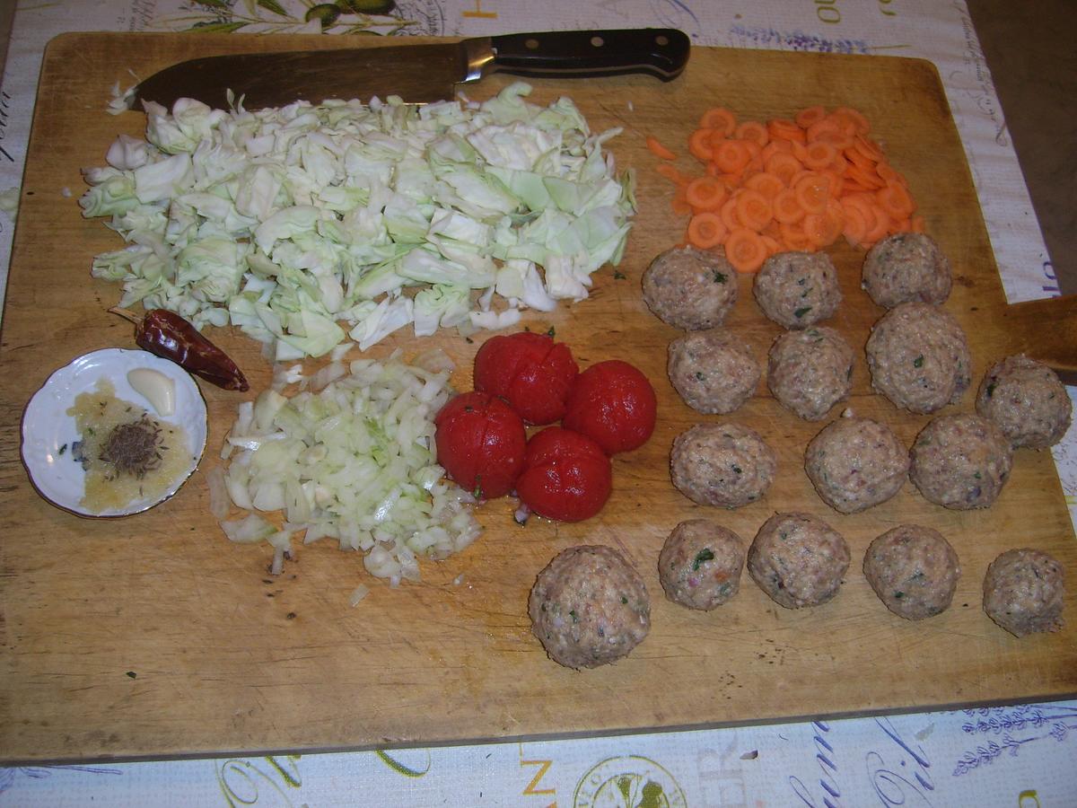 Krautsuppe mit Hackbällchen - Rezept - Bild Nr. 17393