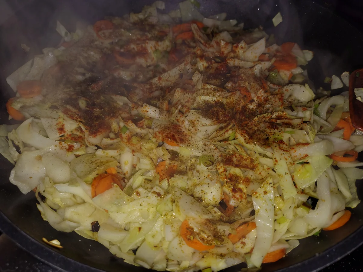 Rezept: Weißkohl - Gemüse - Pfanne Bild Nr. 9 Weißkohl - Gemüse - Pfanne - Rezept - Bild Nr. 9