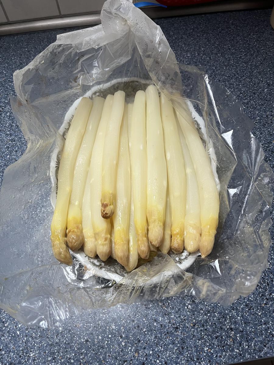 Spargel aus dem Bratschlauch - Rezept - Bild Nr. 17403