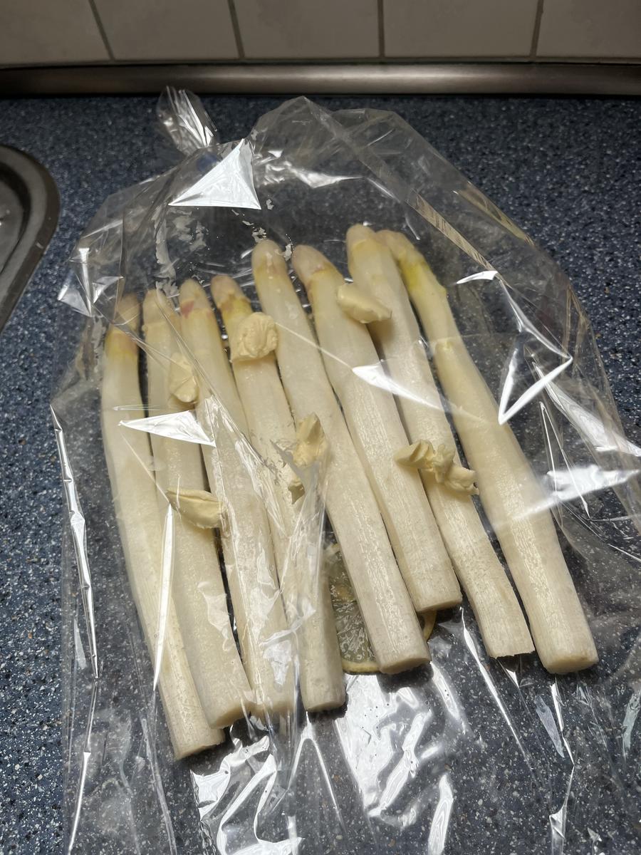 Spargel aus dem Bratschlauch - Rezept - Bild Nr. 17404