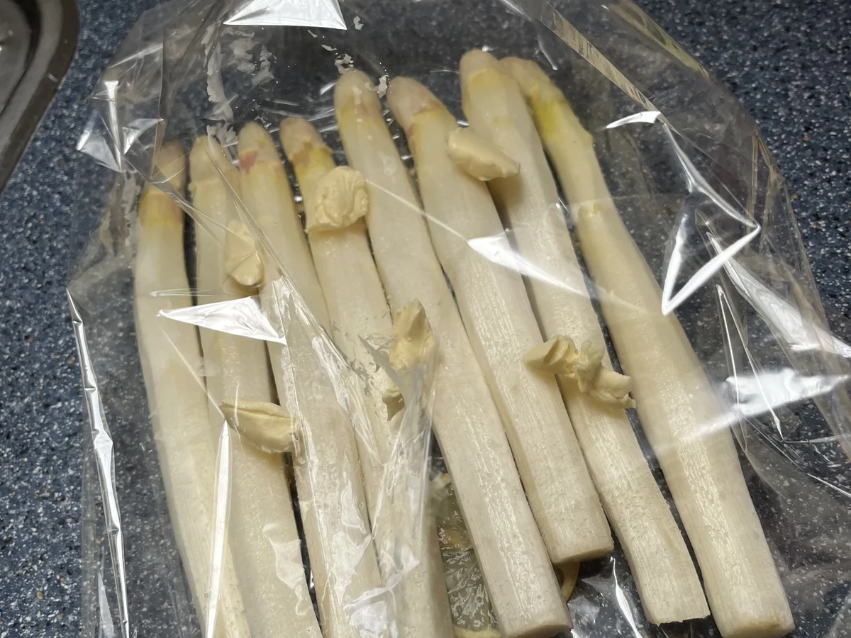 Spargel aus dem Bratschlauch - Rezept - Bild Nr. 17404
